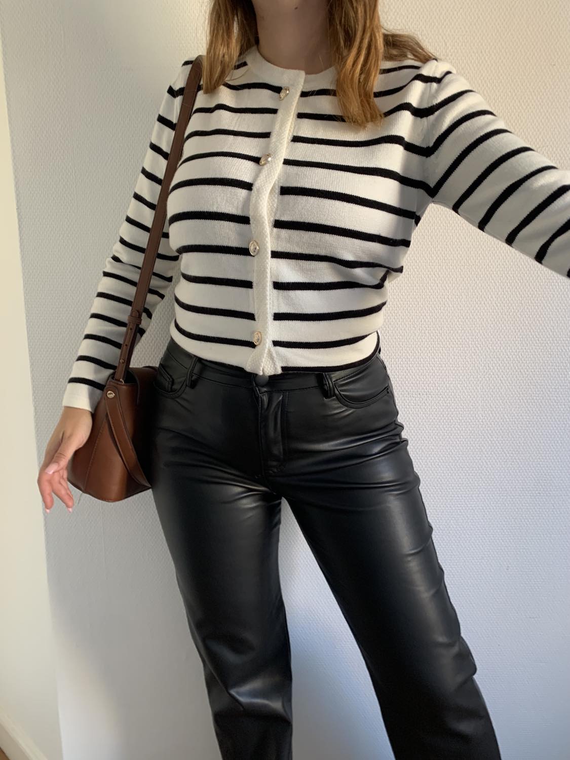 PANTALON EN SIMILI CUIR