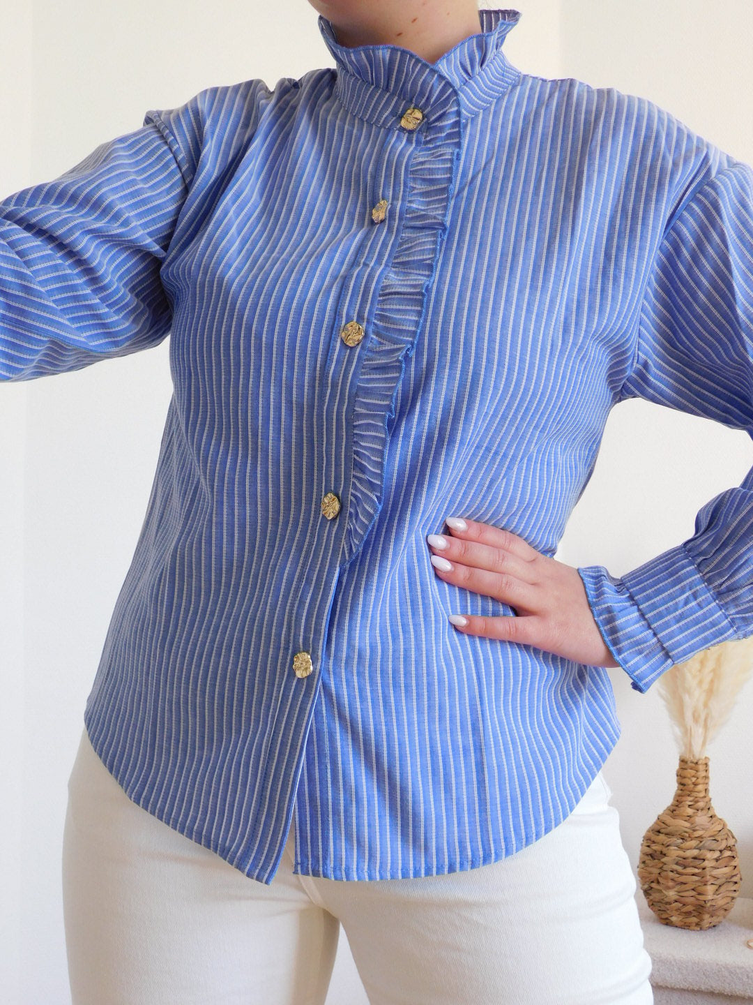 CHEMISE A FINES RAYURES
