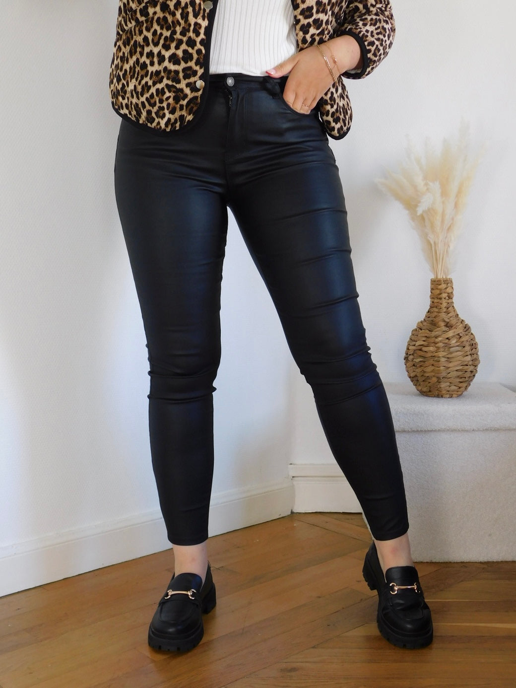 PANTALON EN ENDUIT - NOIR