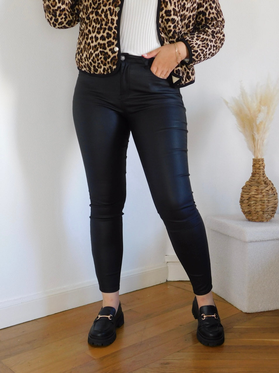 PANTALON EN ENDUIT - NOIR